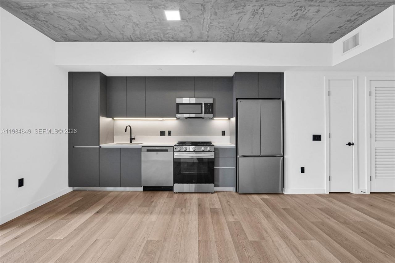 307 SW 5th St, Unit 1809, Fort Lauderdale, FL 33315 Photo