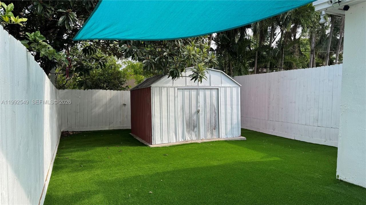 181 NE 121st St , North Miami, FL 33161 Photo