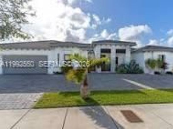 19303 SW 132nd Path, Miami, FL 33177