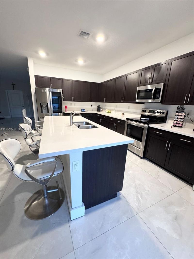 19303 SW 132nd Path, Miami, FL 33177 Photo