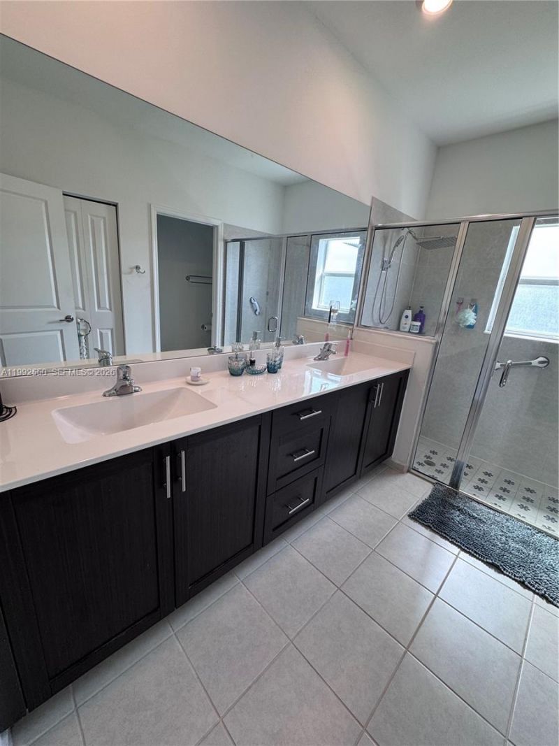 19303 SW 132nd Path, Miami, FL 33177 Photo