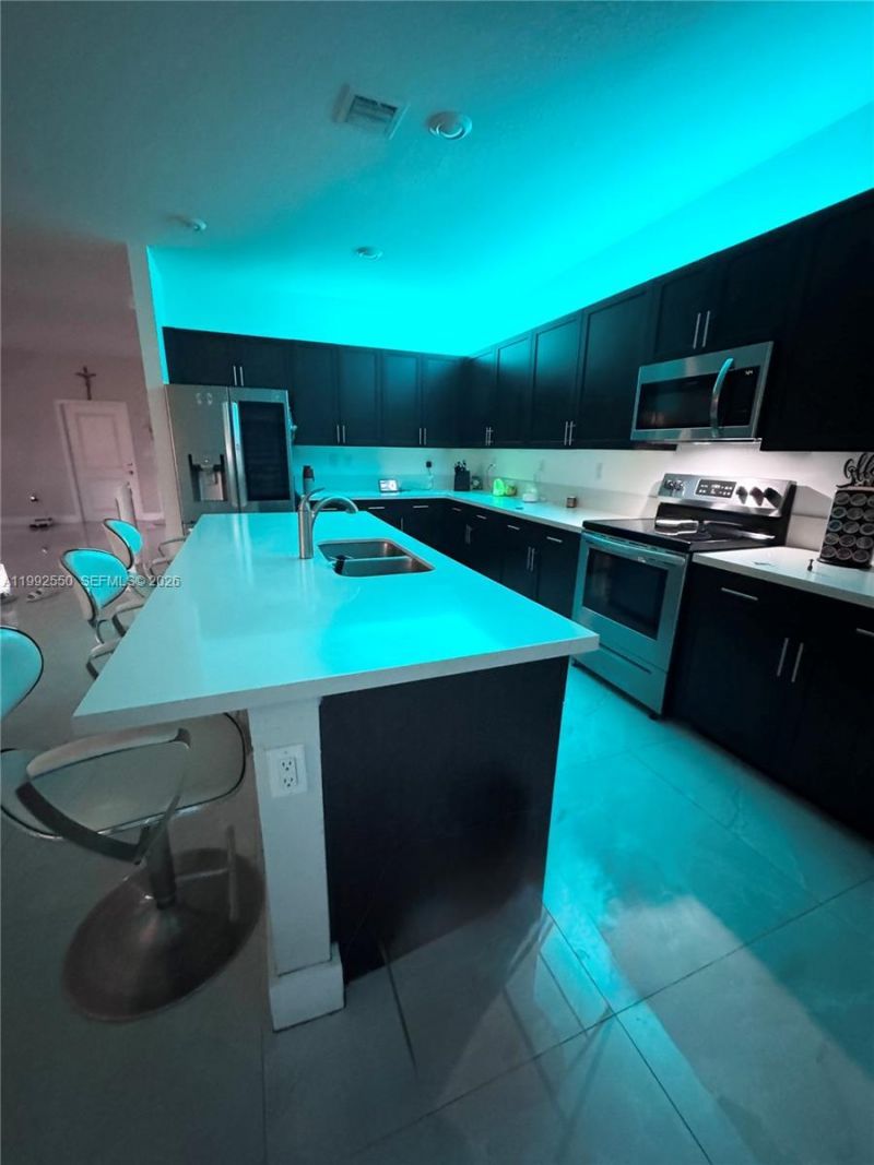 19303 SW 132nd Path, Miami, FL 33177 Photo