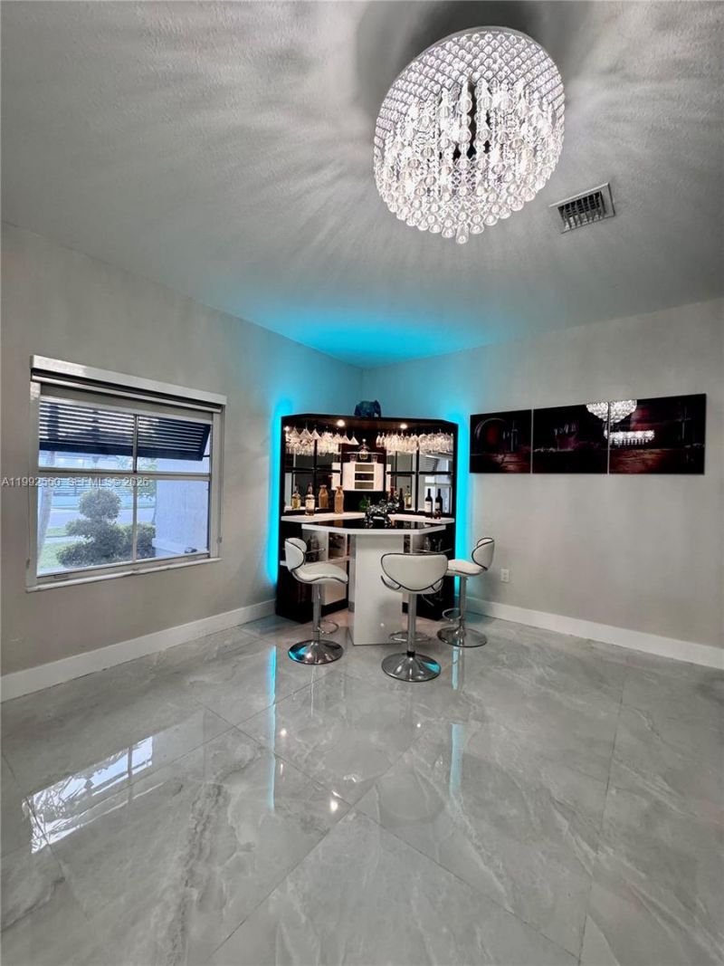 19303 SW 132nd Path, Miami, FL 33177 Photo