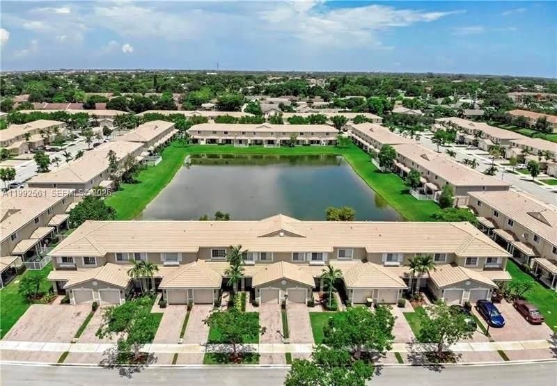 8989 Lancaster St , Tamarac, FL 33321 Photo