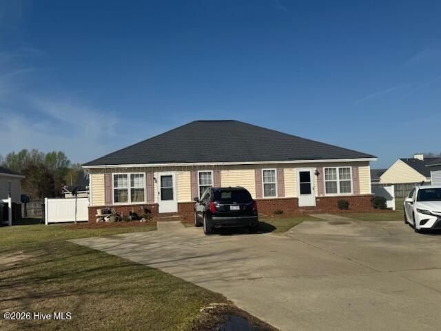 2120 Barefoot Park Lane Sw, Wilson, NC 27893 Main Photo