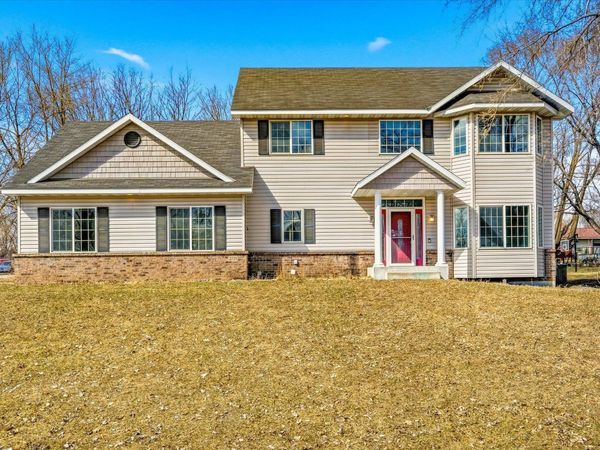 2725 Tranquility Drive , Saint Cloud, MN 56301