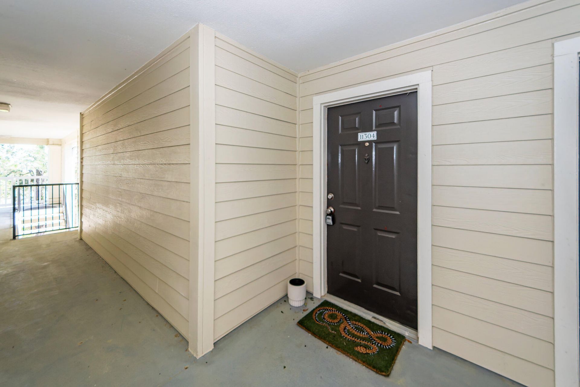 700 Daniel Ellis Drive Photo 2