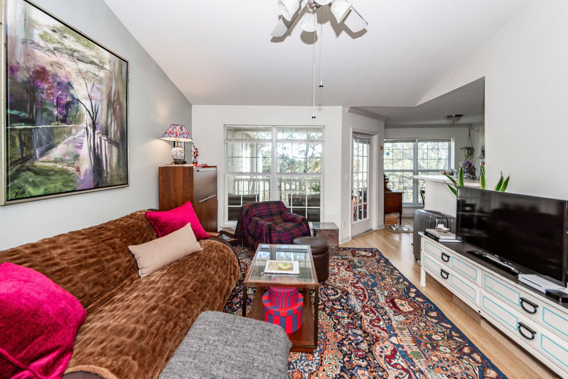 700 Daniel Ellis Drive Photo 4