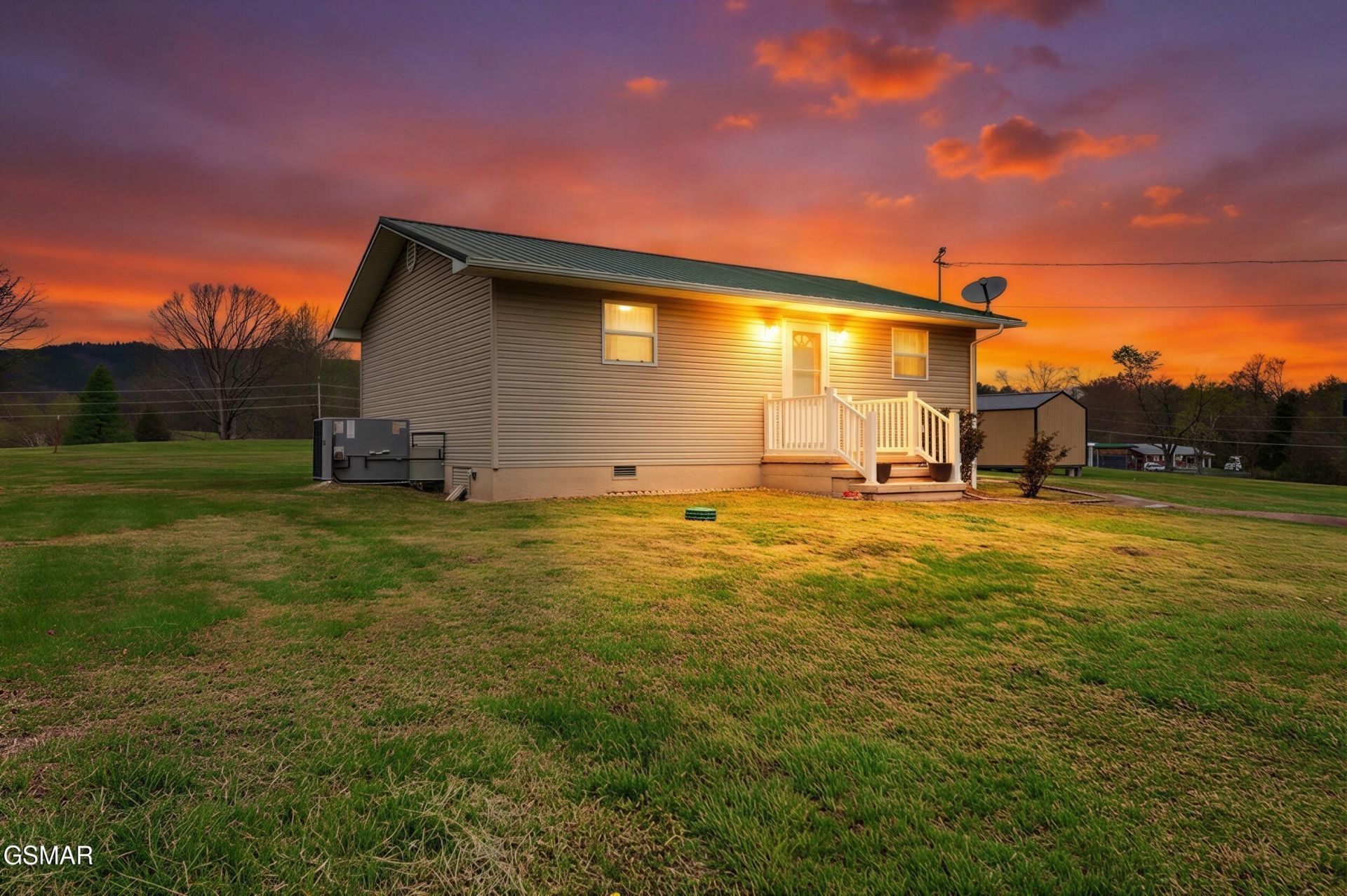 1926 Sail Way, Newport, TN 37821 Main Photo