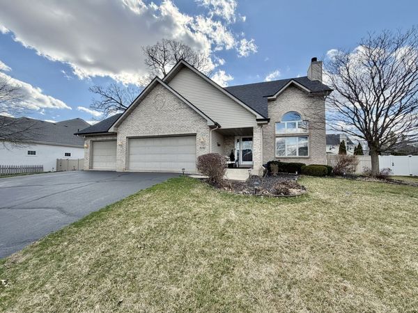 9102 River View Trail , Roscoe, IL 61073