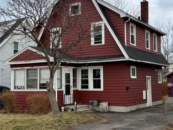 16 Devitt Road , Rochester, NY 14615