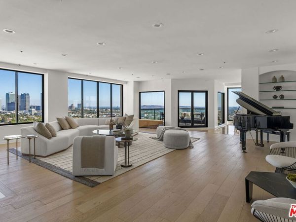 10724 Wilshire Boulevard, Unit 1501, Los Angeles, CA 90024