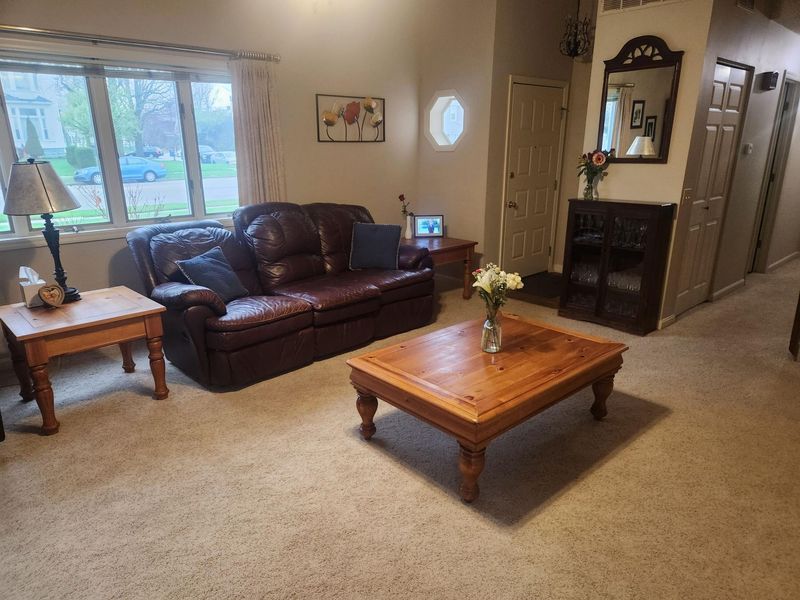 205 W South Street, Saint Marys, OH 45885 Photo 9