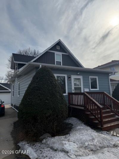 115 Fenton Avenue , Grand Forks, ND 58203 Main Photo