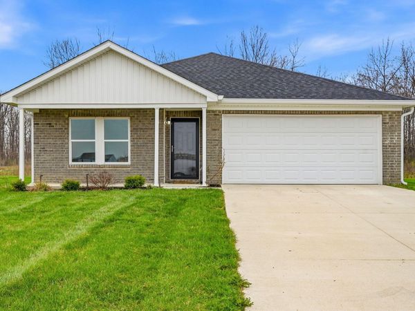 8505 N Seneca Drive, Muncie, IN 47303
