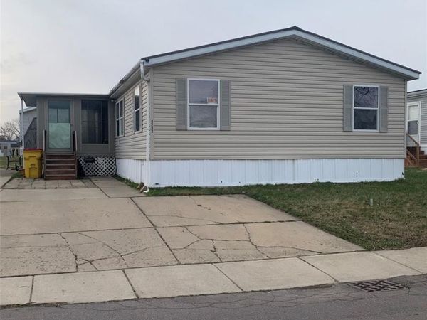 1212 Briarwood Drive, Monroe Twp, MI 48161