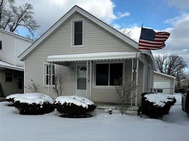 7286 Gilman Street, Westland, MI 48185