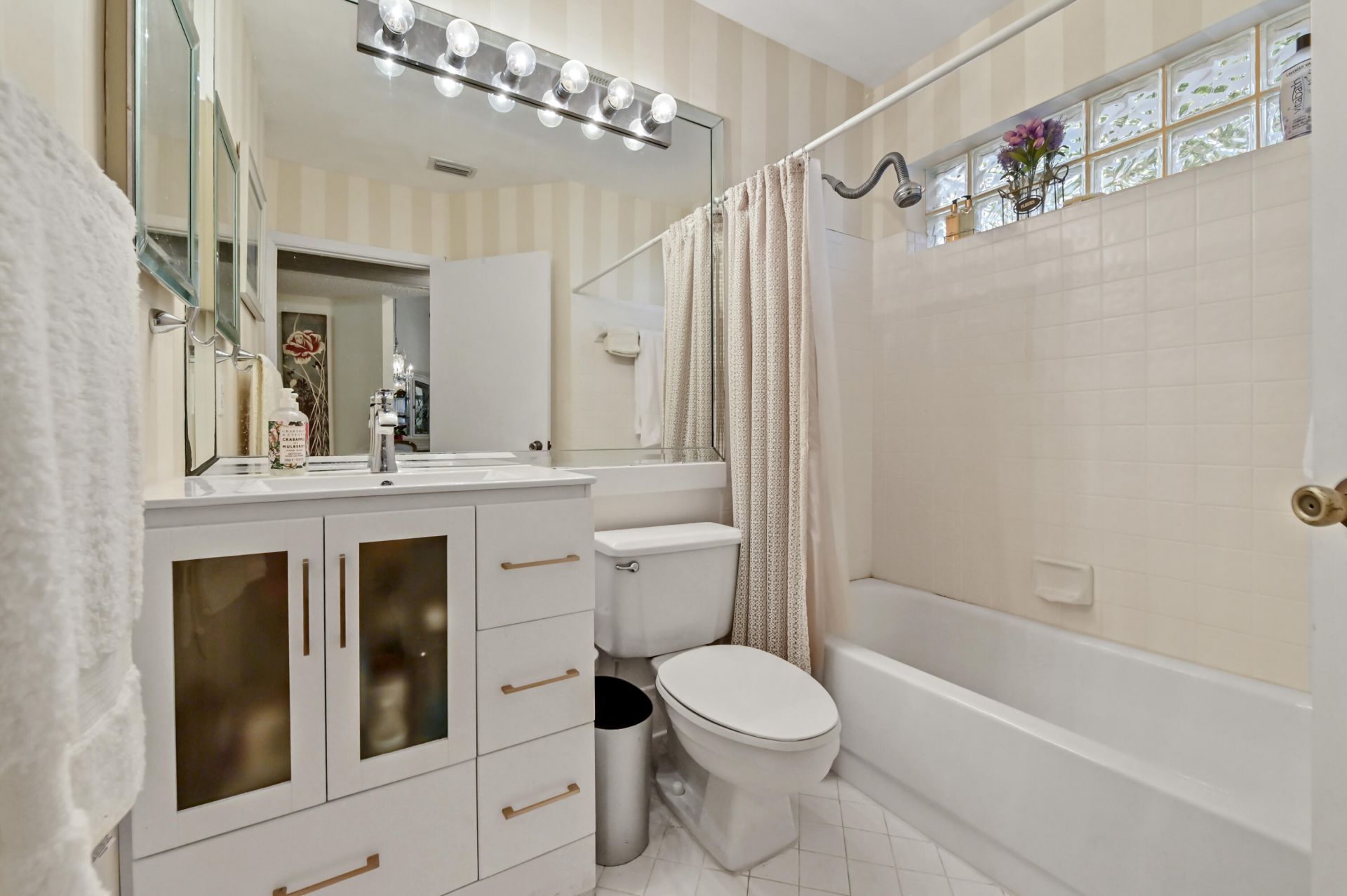 5450 Verona Drive, Unit O, Boynton Beach, FL 33437 Photo