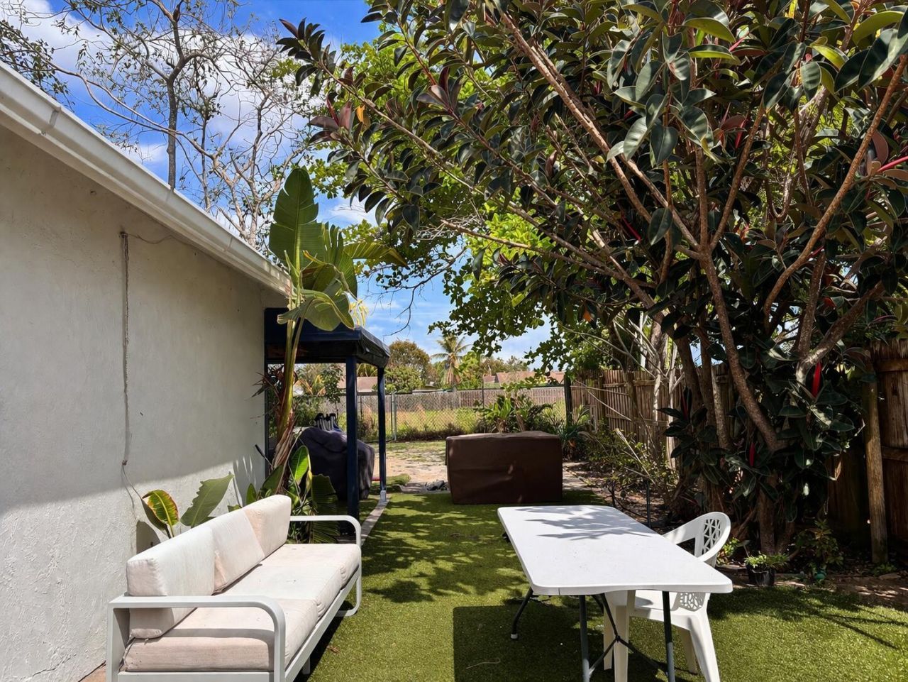 1180 Grandview Circle, Royal Palm Beach, FL 33411 Photo