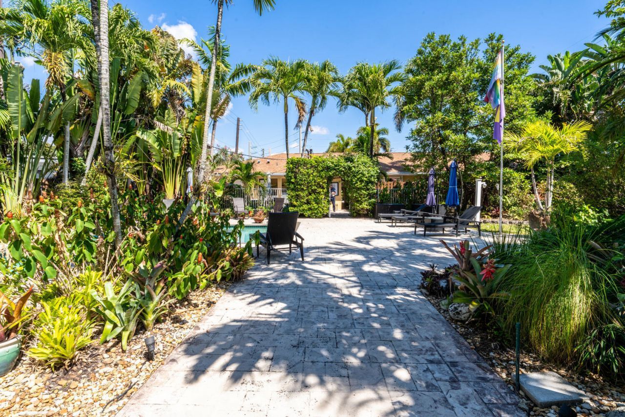 1200 NE 17th Court, Unit 1, Fort Lauderdale, FL 33305 Photo