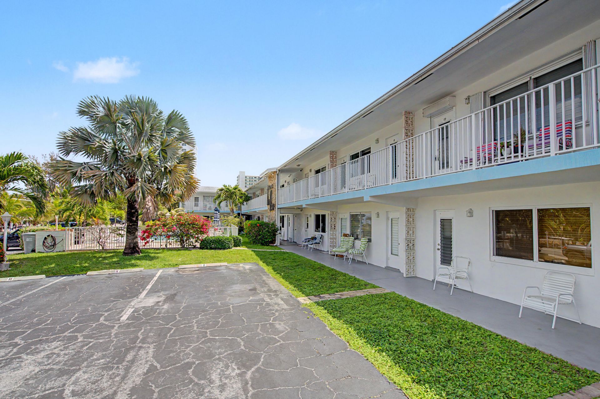 3232 Canal Drive, Unit Apt 18, Pompano Beach, FL 33062 Photo