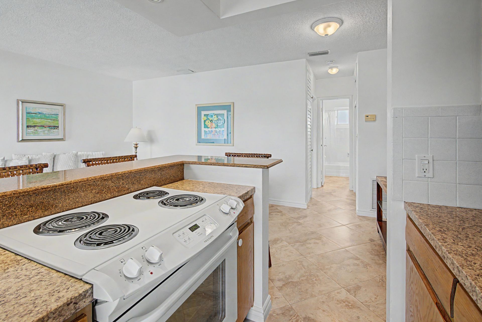 3232 Canal Drive, Unit Apt 18, Pompano Beach, FL 33062 Photo