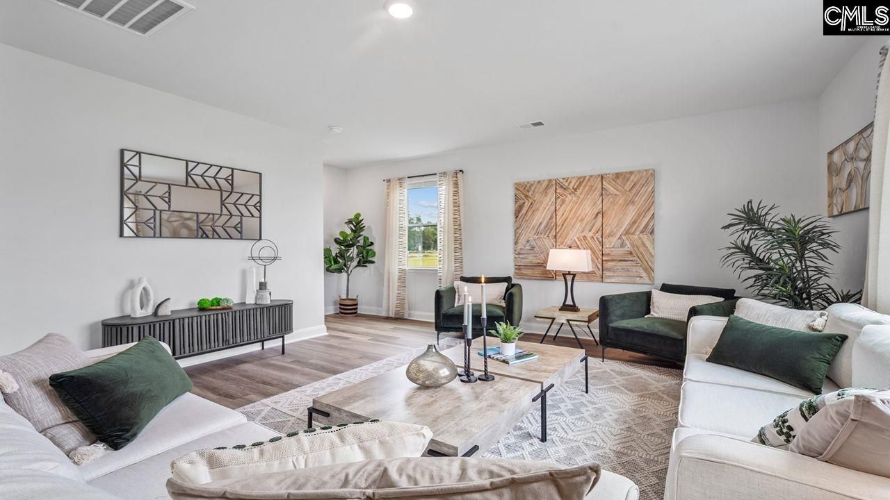 1012 Salient Court  Photo 14