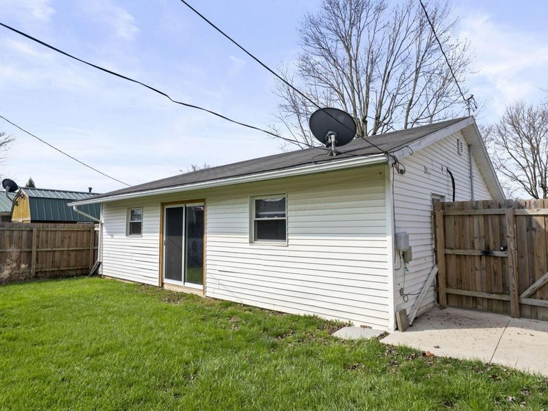 100 Saratoga Drive , Johnstown, OH 43031 Photo 7