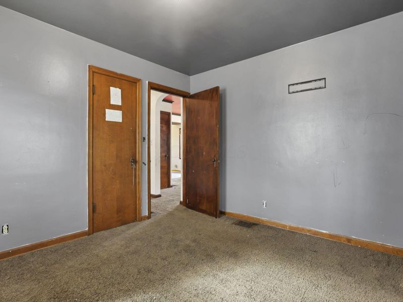 1363 Duxberry Avenue , Columbus, OH 43211 Photo 14