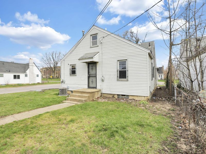 1363 Duxberry Avenue , Columbus, OH 43211 Photo 25