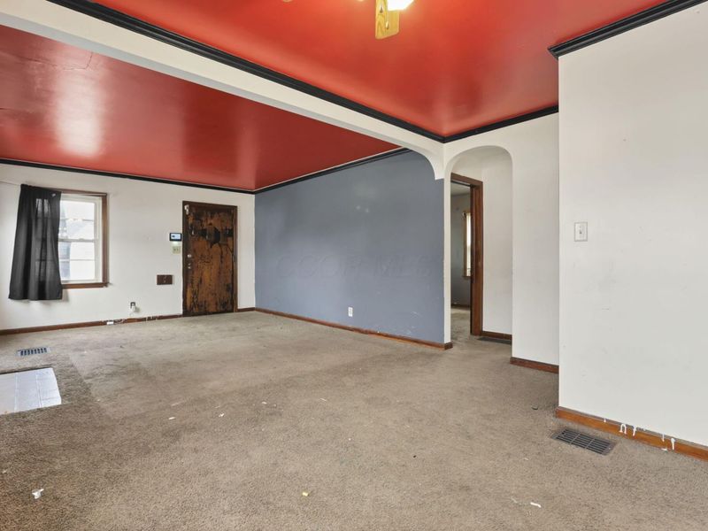 1363 Duxberry Avenue , Columbus, OH 43211 Photo 5