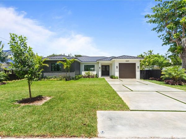 6221 SW 60th St, South Miami, FL 33143