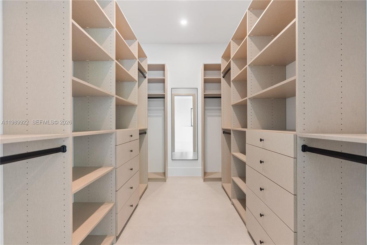 6221 SW 60th St, South Miami, FL 33143 Photo