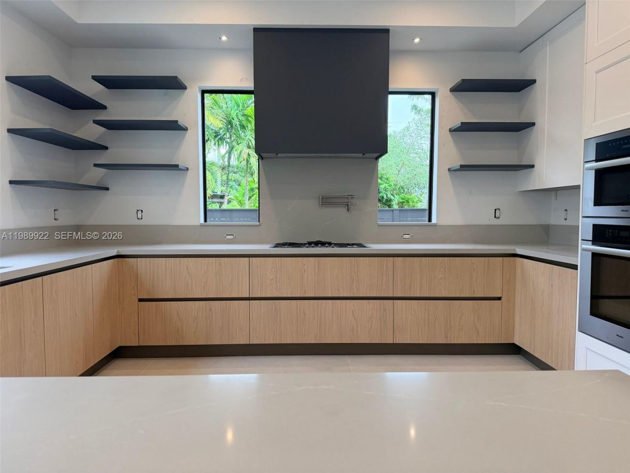 6221 SW 60th St , South Miami, FL 33143 Photo