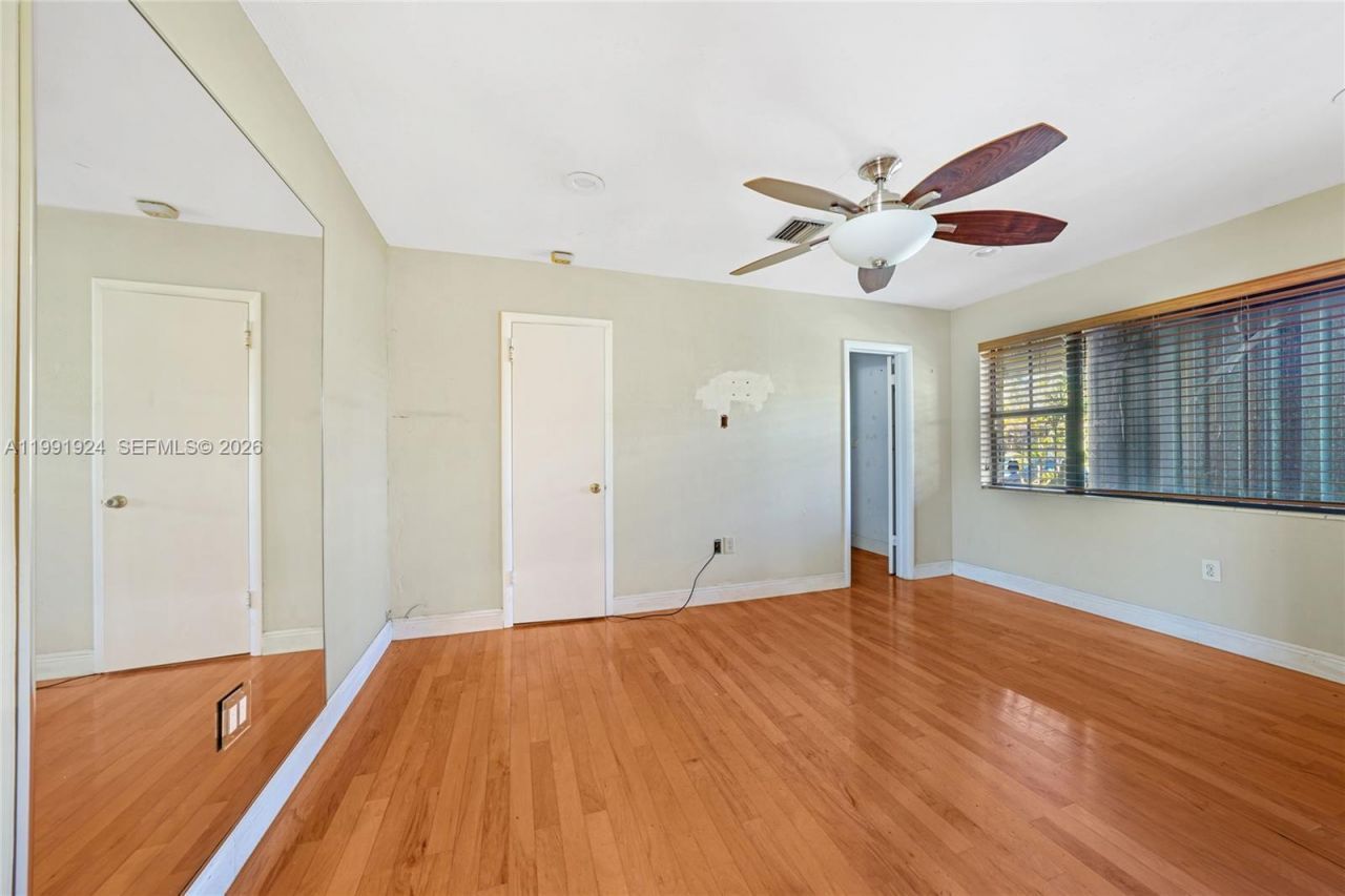 8250 SW 95th St, Miami, FL 33156 Photo