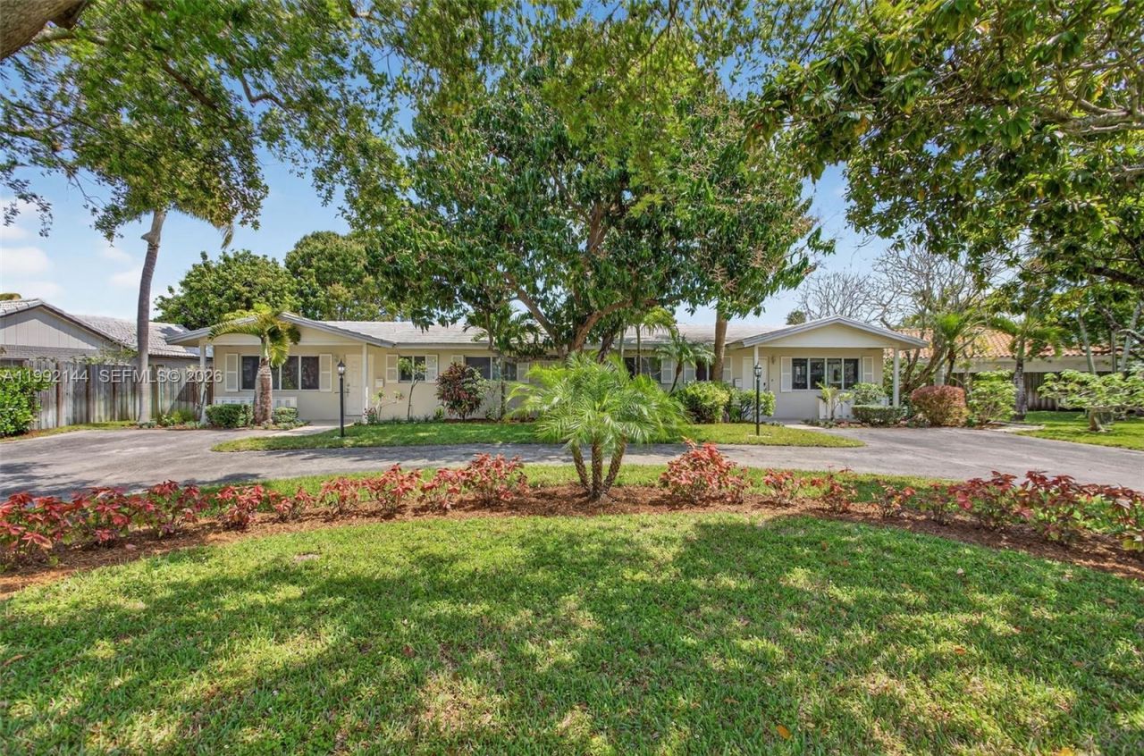 3900 NE 22nd Ave, Lighthouse Point, FL 33064 Main Photo