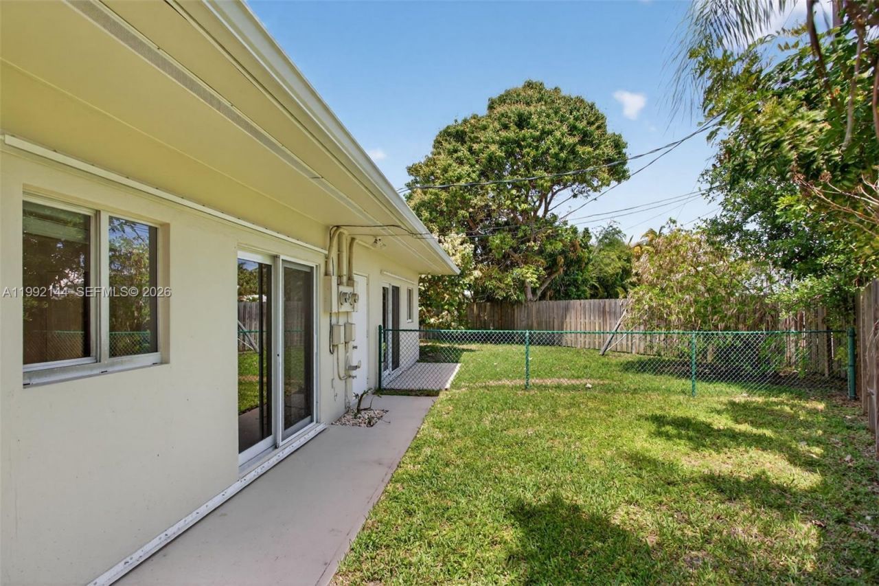 3900 NE 22nd Ave, Lighthouse Point, FL 33064 Photo