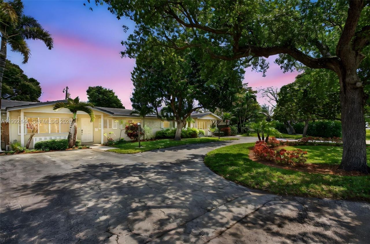 3900 NE 22nd Ave, Lighthouse Point, FL 33064 Photo