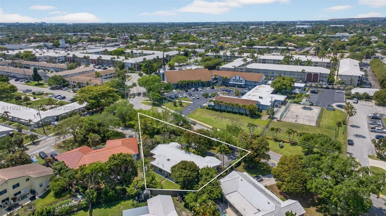 3900 NE 22nd Ave, Lighthouse Point, FL 33064 Photo