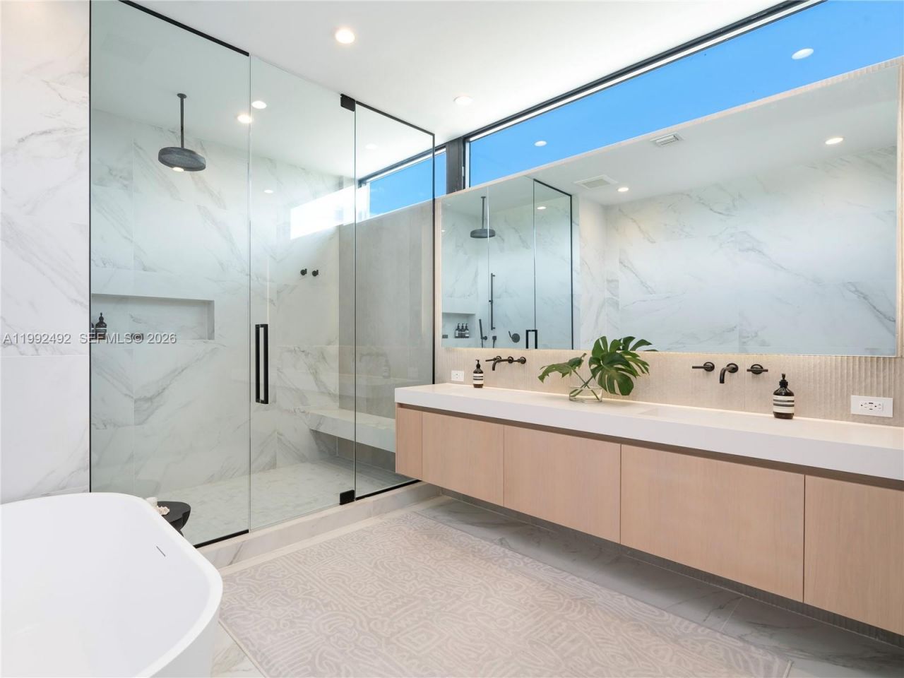 1230 Cleveland Rd, Miami Beach, FL 33141 Photo