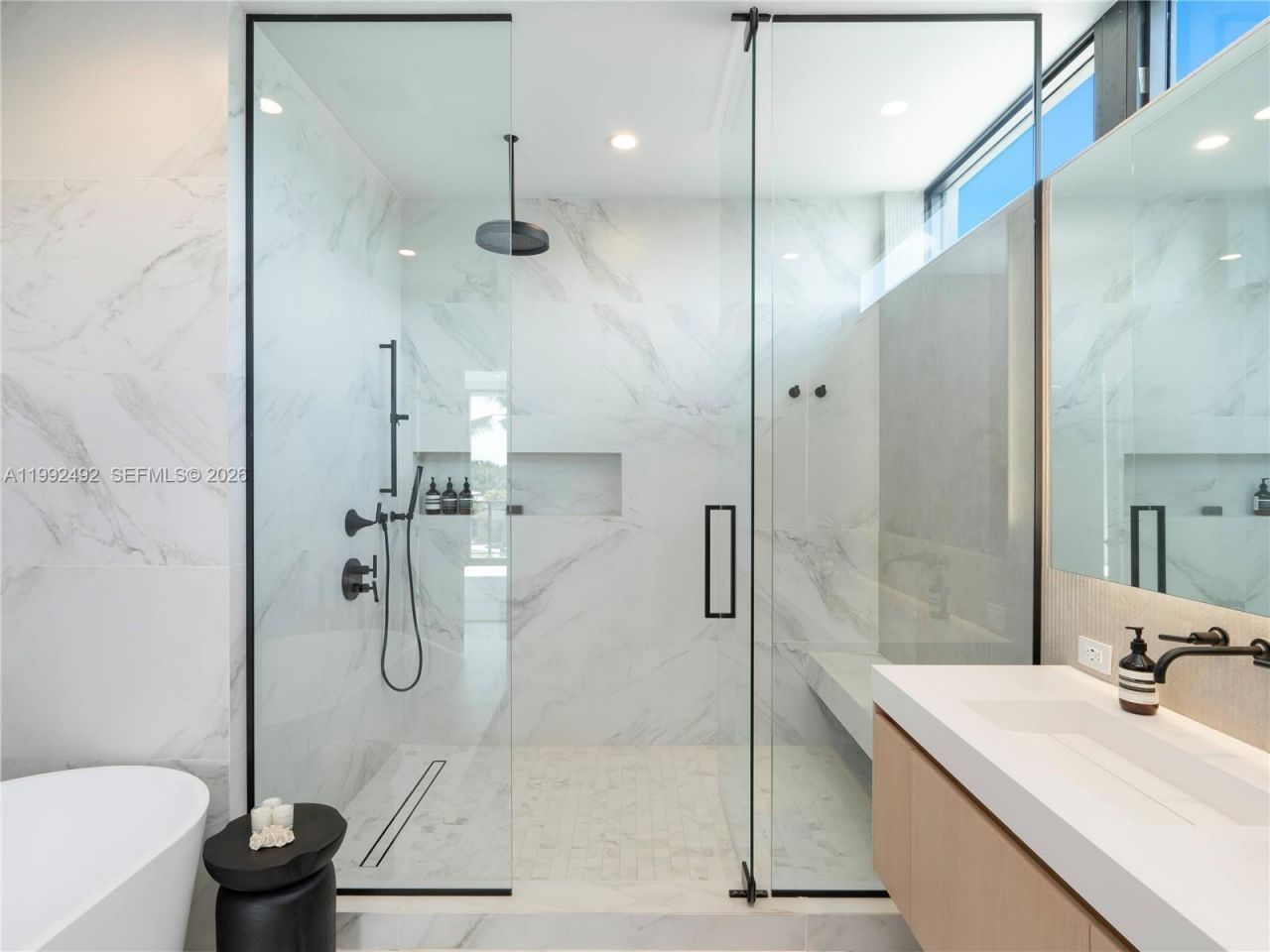 1230 Cleveland Rd, Miami Beach, FL 33141 Photo