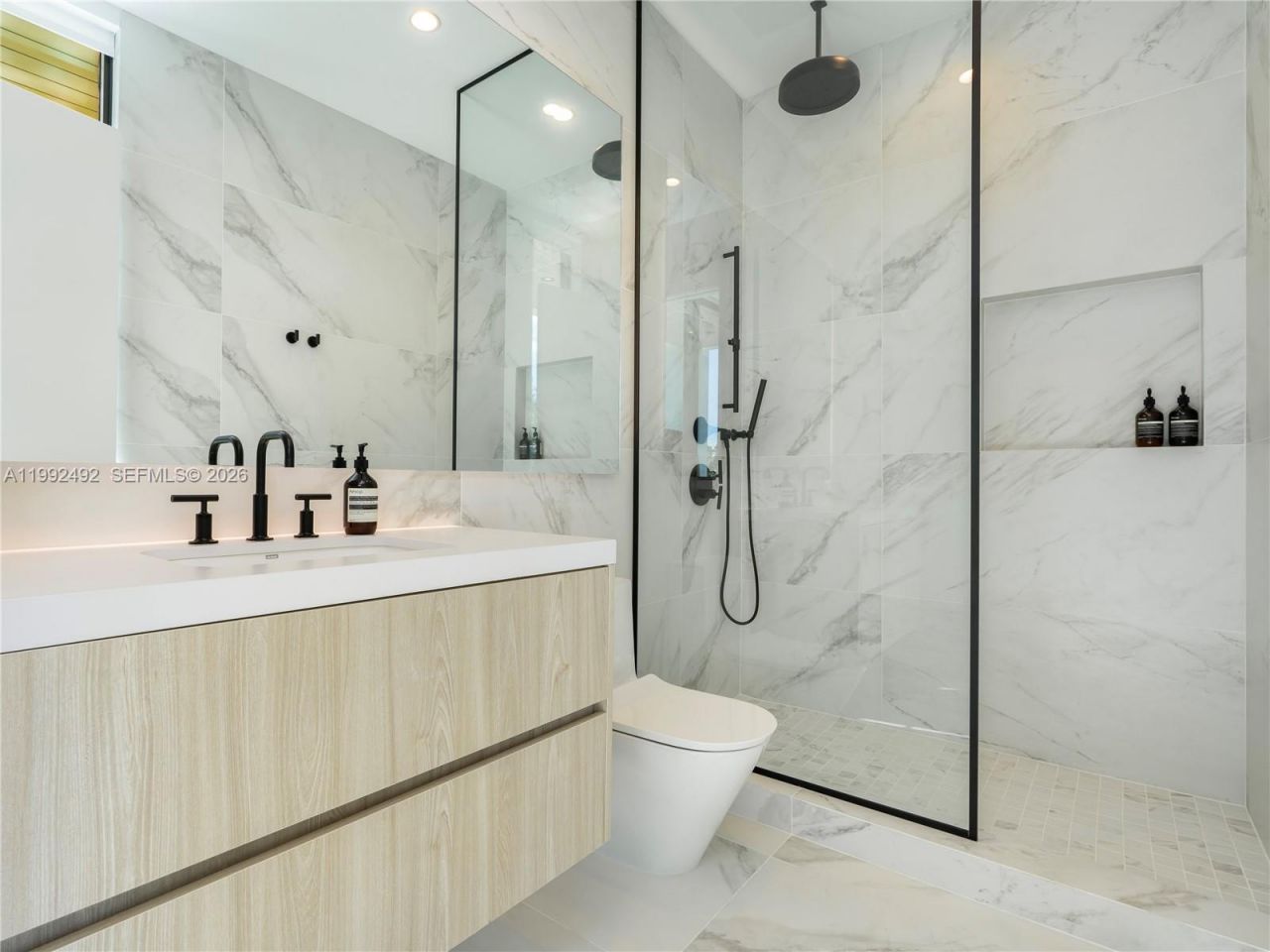 1230 Cleveland Rd, Miami Beach, FL 33141 Photo