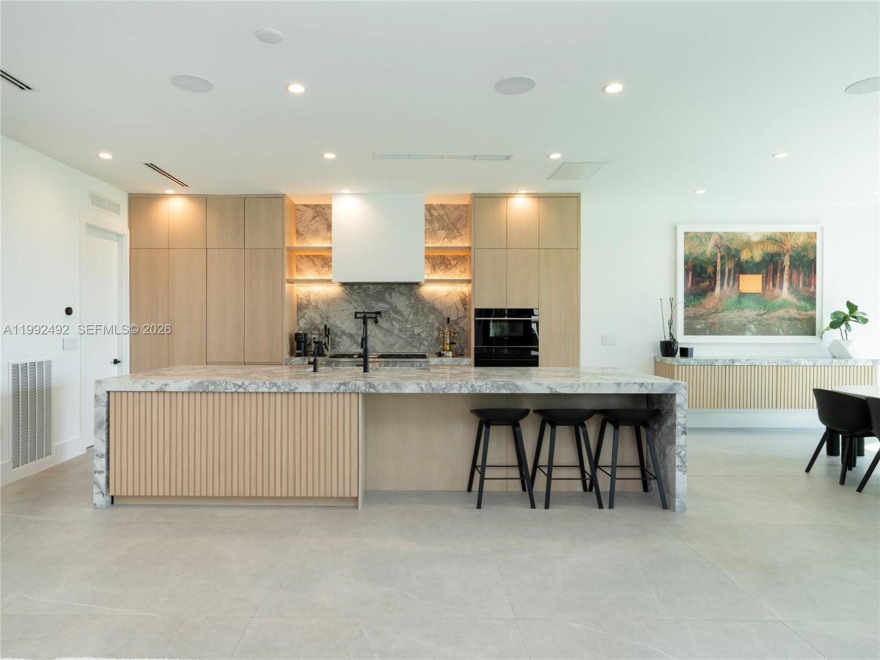 1230 Cleveland Rd, Miami Beach, FL 33141 Photo