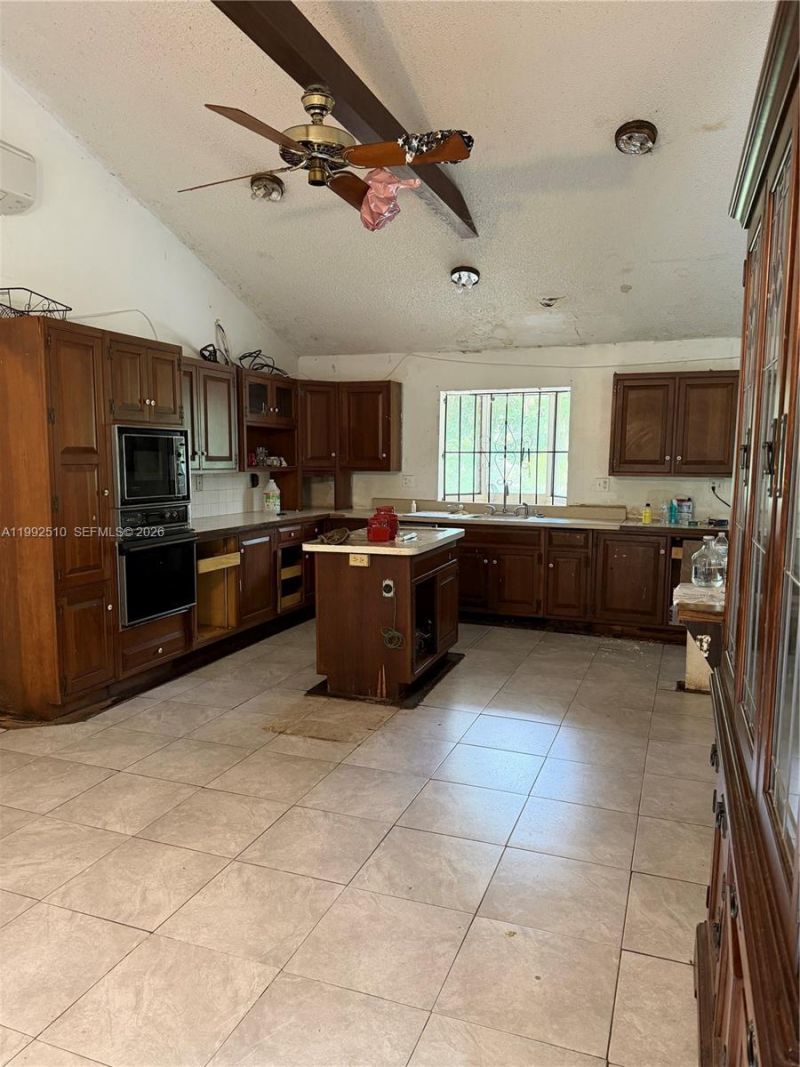 25201 SW 198th Ave, Homestead, FL 33031 Photo
