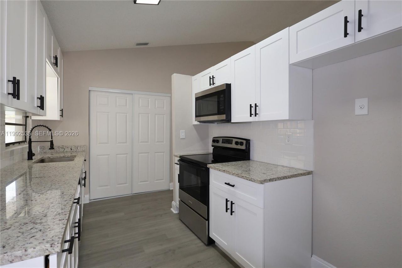 20723 SW 119th Pl, Miami, FL 33177 Photo