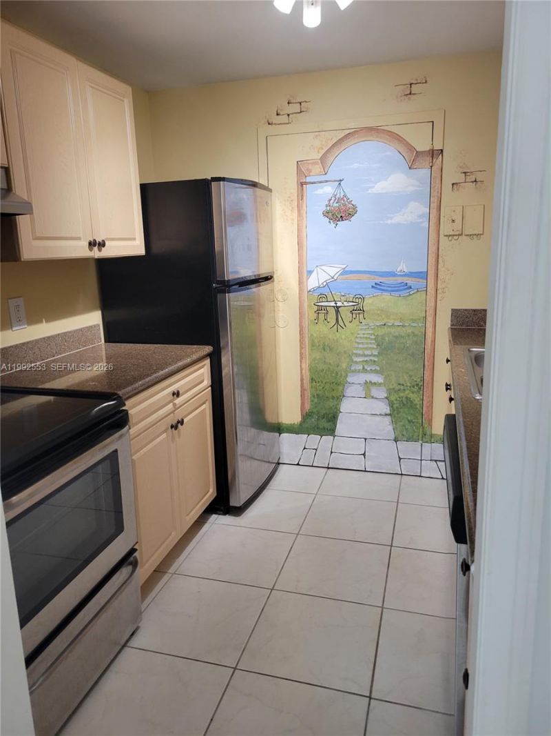 2020 NE 135th St , Unit 904, North Miami, FL 33181 Photo