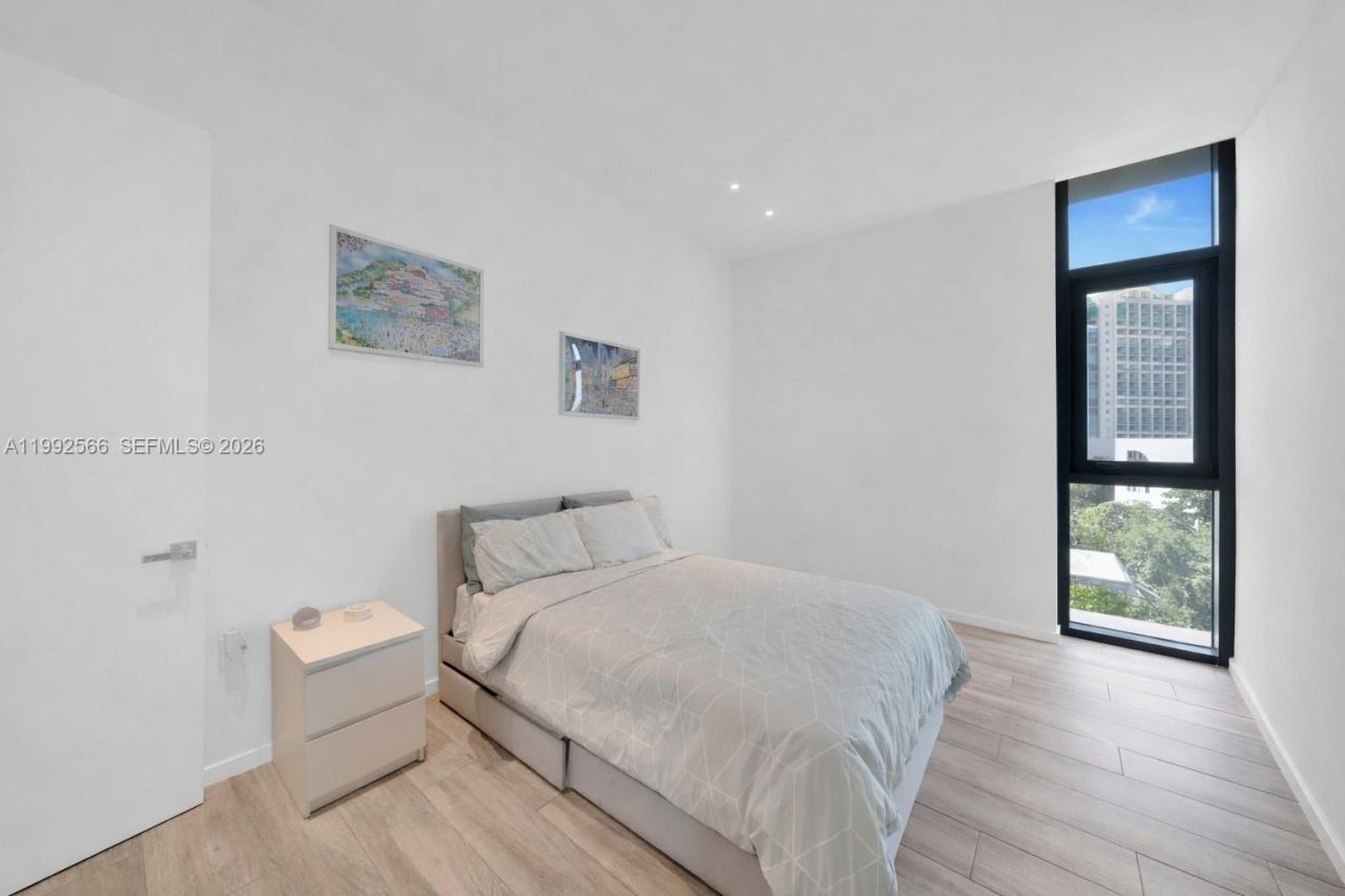 3156 SW 27th Ave , Unit 501, Miami, FL 33133 Photo