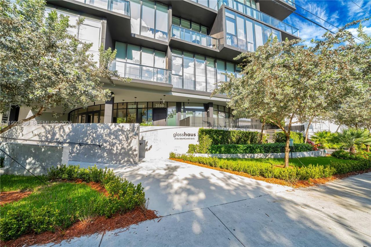 3156 SW 27th Ave , Unit 501, Miami, FL 33133 Photo