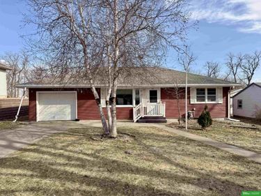 516 W 2nd Street, Wakefield, NE 68784