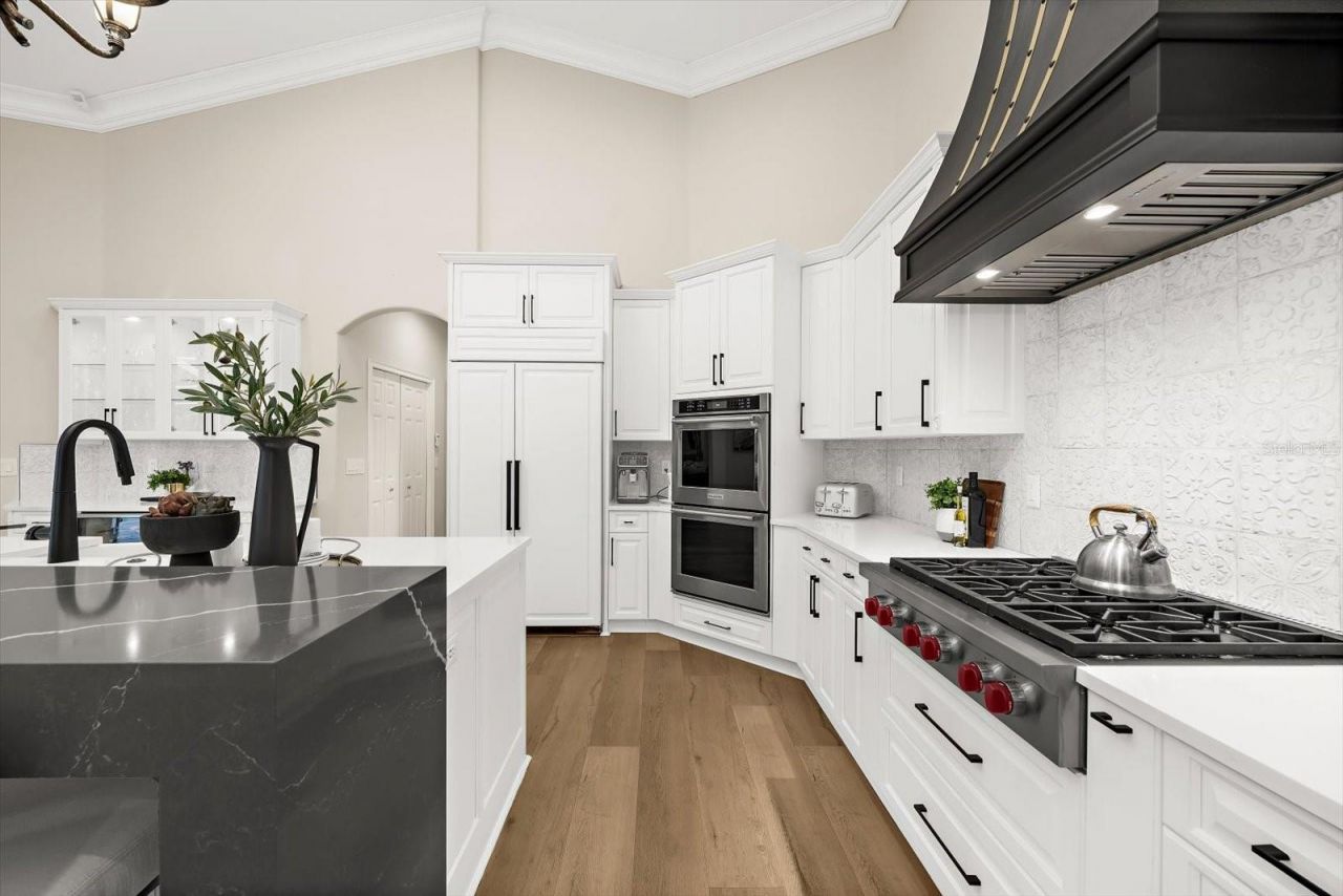 1560 Canopy Oaks Boulevard, Palm Harbor, FL 34683 Photo